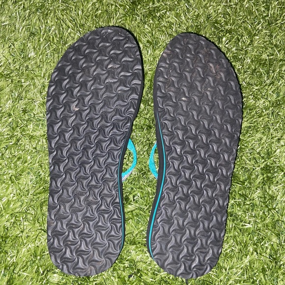 Teva Olowahu - Picture 3 of 4